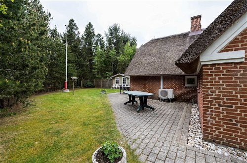 Foto 30 - 7 Person Holiday Home in Norre Nebel