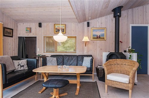 Photo 11 - 8 Person Holiday Home in Glesborg