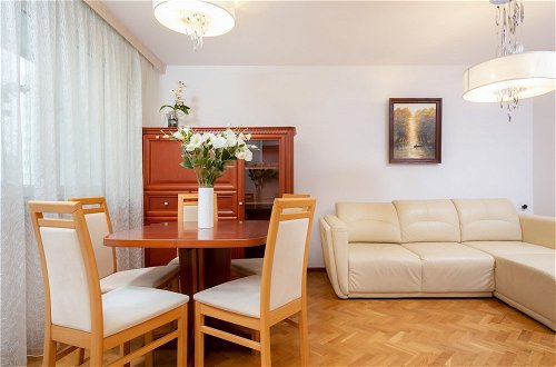 Photo 1 - Apartment Esperanto Warsaw by Renters