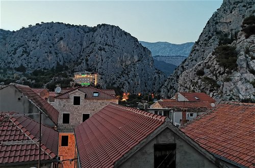 Foto 38 - Explore old Town and all the Beauties in Omiš Staying at Apartment Olmissum