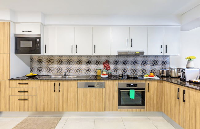 Somerset West Bay Doha - Photo 19