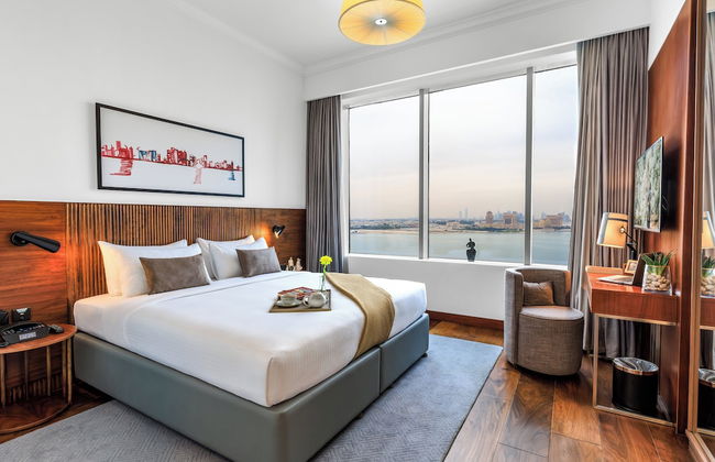 Somerset West Bay Doha - Photo 11