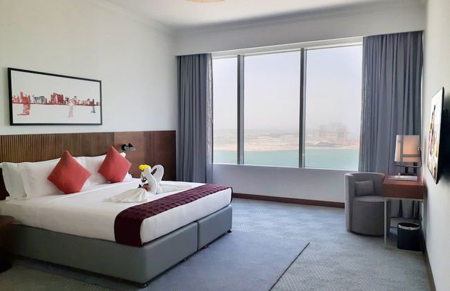 Somerset West Bay Doha - Photo 8