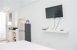 Photo 3 - Roomy Studio Room Bintaro Park View Apartment