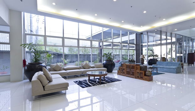 Lobby sitting area
