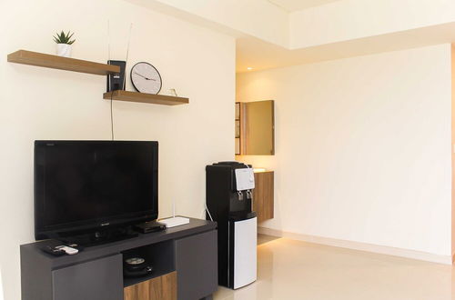 Photo 10 - Nice And Comfort 2Br Apartment At Meikarta