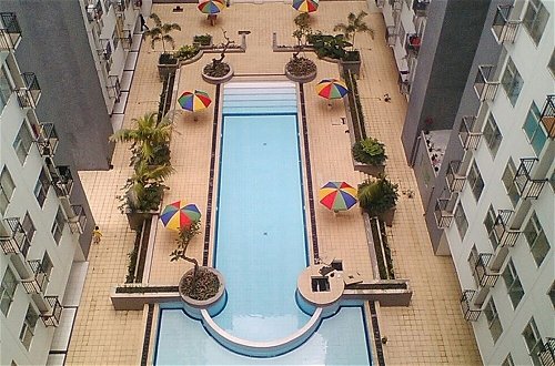 Photo 17 - Pool View 2Br Apartment At The Jarrdin Cihampelas