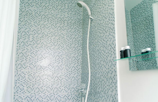 Nice Studio Apartment At Aeropolis Residence Near Cgk Airport - Photo 8