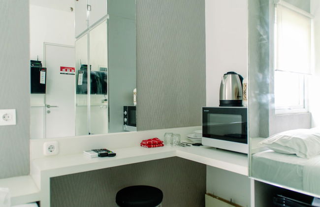 Nice Studio Apartment At Aeropolis Residence Near Cgk Airport - Photo 9