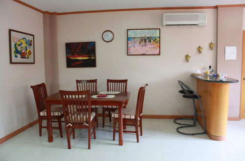 Photo 30 - Dumaguete Springs Apartment