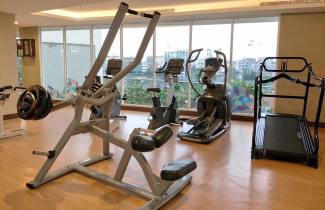 Luxurious Studio at Menteng Park Apartment - Foto 8