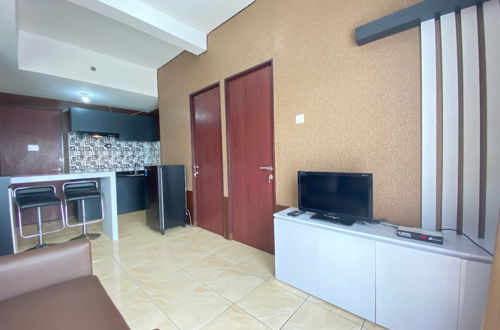 Photo 17 - Comfy & Well Appointed 2BR at Tamansari Panoramic Apartment