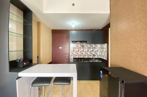 Photo 18 - Comfy & Well Appointed 2BR at Tamansari Panoramic Apartment