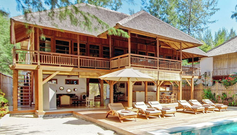 Foto 1 - The Gili Beach Resort