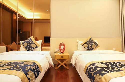 Photo 14 - Guangzhou Parfait Hotel