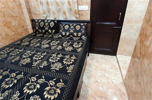 Foto 5 - Room in Guest Room - Aggarwal Guest House In Cream Location 92,121,74700