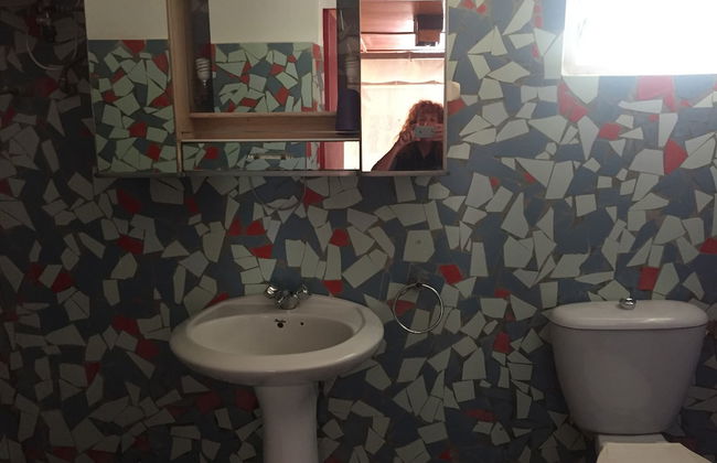 Picturesque Studio Apartment - Foto 13