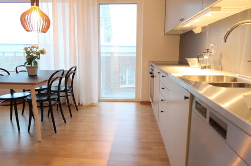 Photo 6 - Luxury Business Apartment up to 4 People By City Living - Umami