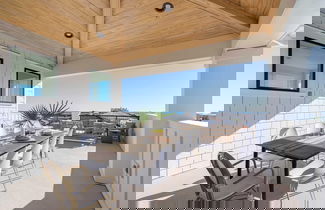 Foto 2 - Rendezvous by Avantstay Modern Haven w/ Game Room, Roof Top, Pool & Close to Beach!
