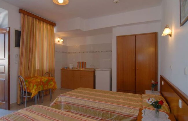 Seaview Studio For Two Just Minutes From The Beach - Photo 9