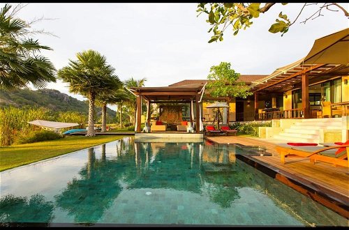 Foto 22 - Dasiri Lakefront Villa Premium