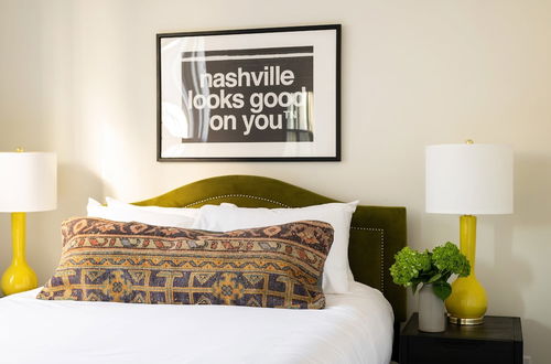 Photo 13 - Hart Suite 8 by Avantstay Gorgeous Town House w/ Modern Amenities in Nashville