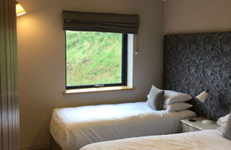 Photo 2 - 5 Luxury Lodge With Beautiful Views of the Taf Estuary