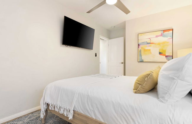 Mission Point 1 by Avantstay San Diego Beach House w/ Huge Patio & Fire Pit Walk to Beach! - Foto 15
