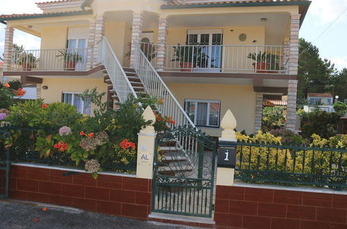 Photo 59 - 3 Bedroom Apartment in a Ground Floor of a Vila Wseparate Kitchen Living Room