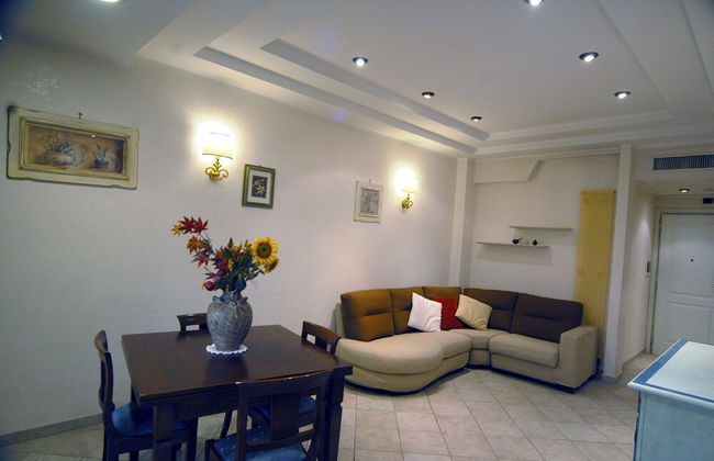 Roma Chic House - Delightful Luxury Apartment 3 People, With Jacuzzi - Foto 24