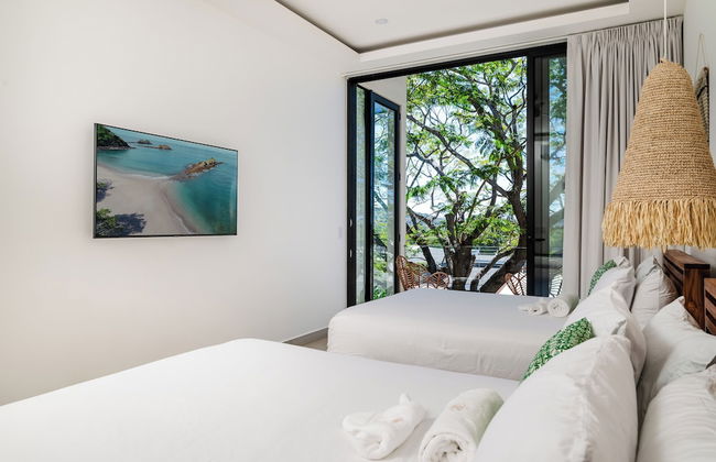 The mVillas with Exclusive Beach Club Access - Foto 5