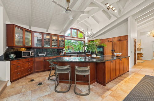 Photo 18 - Palione Papalani by Avantstay New $1.5m Remodel Steps From Kailua Beach w/ Private Pool & Hot Tub