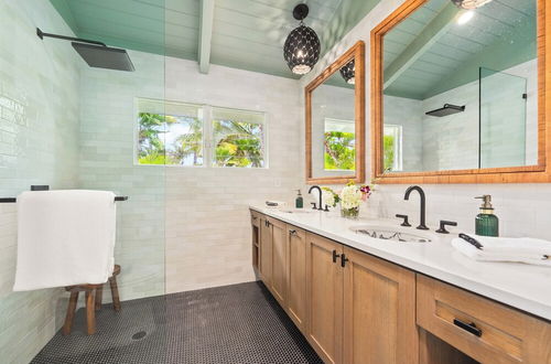 Photo 29 - Palione Papalani by Avantstay New $1.5m Remodel Steps From Kailua Beach w/ Private Pool & Hot Tub