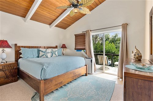 Photo 2 - Palione Papalani by Avantstay Steps From Kailua Beach w/ Private Pool & Hot Tub