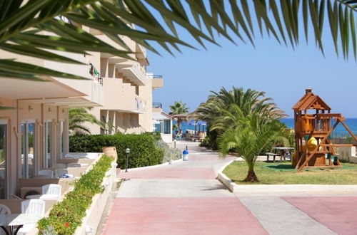 Photo 6 - Apartment for 5 Persons, With Swimming Pool, Near the Beach