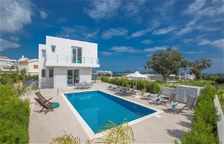 Foto 1 - Villa Po490b, Modern 5bdr Protaras Villa With Pool, Close to the Beaches