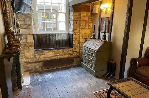 Photo 10 - Stunning 2 Bed Cotswold Cottage Winchcombe