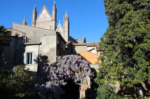 Photo 18 - The Window on the Cathedral -suite