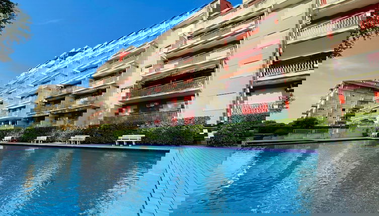 Foto 1 - Nice Flat by the Beach With Swimming Pool-beahost