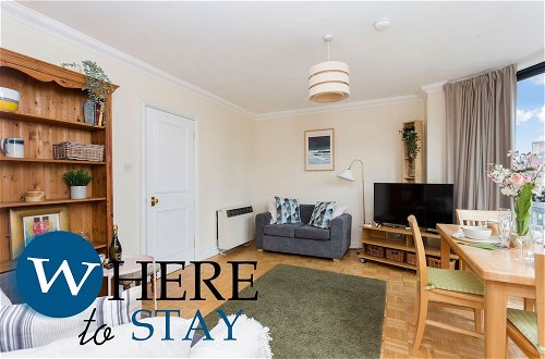Photo 18 - Bright 1 Bedroom Apartment-private Parking