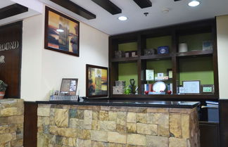 Photo 3 - Crosswinds Resort Suites