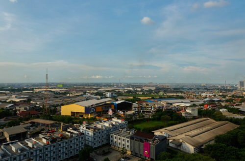 Photo 28 - Spacious 1BR with City View The Oasis Lippo Cikarang Apartment