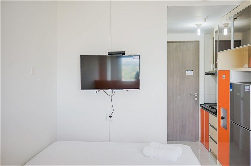 Photo 6 - Cozy Studio Apartment at Emerald Bintaro near British School