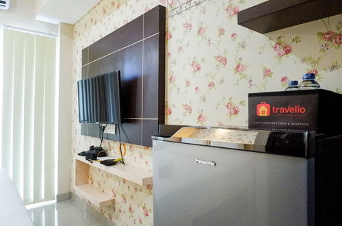 Photo 13 - Strategic and Cozy Studio Room Apartment at Tamansari Papilio