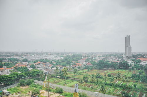 Photo 11 - Minimalist 2BR at Emerald Bintaro Apartment