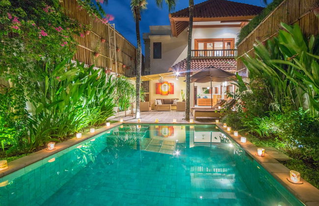 Villa Seriska Seminyak Bali - Foto 1