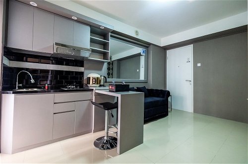 Photo 10 - Modern and Comfort 2BR Bassura City Apartment