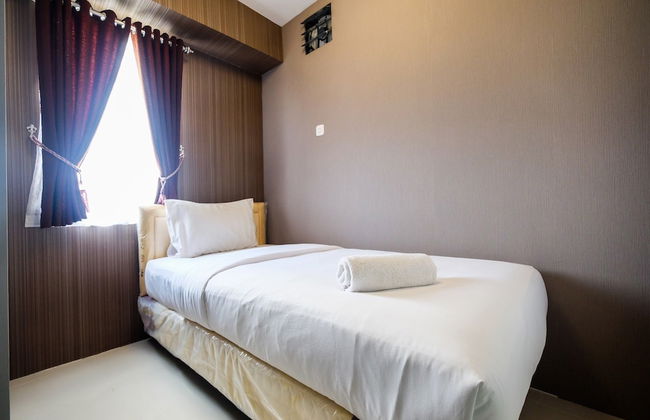 Modern and Comfort 2BR Bassura City Apartment - Foto 8
