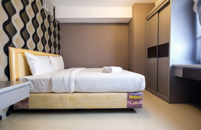 Modern and Comfort 2BR Bassura City Apartment - Foto 7