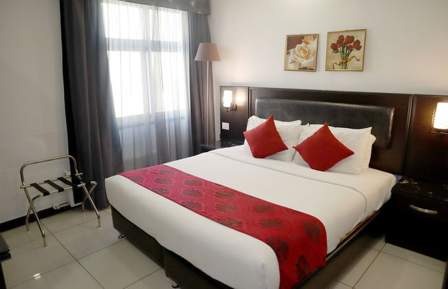 Easy Inn Hotel Suites - Foto 1